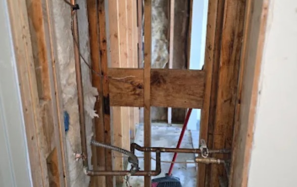 Frozen Pipe Water Removal in Mapleton, UT